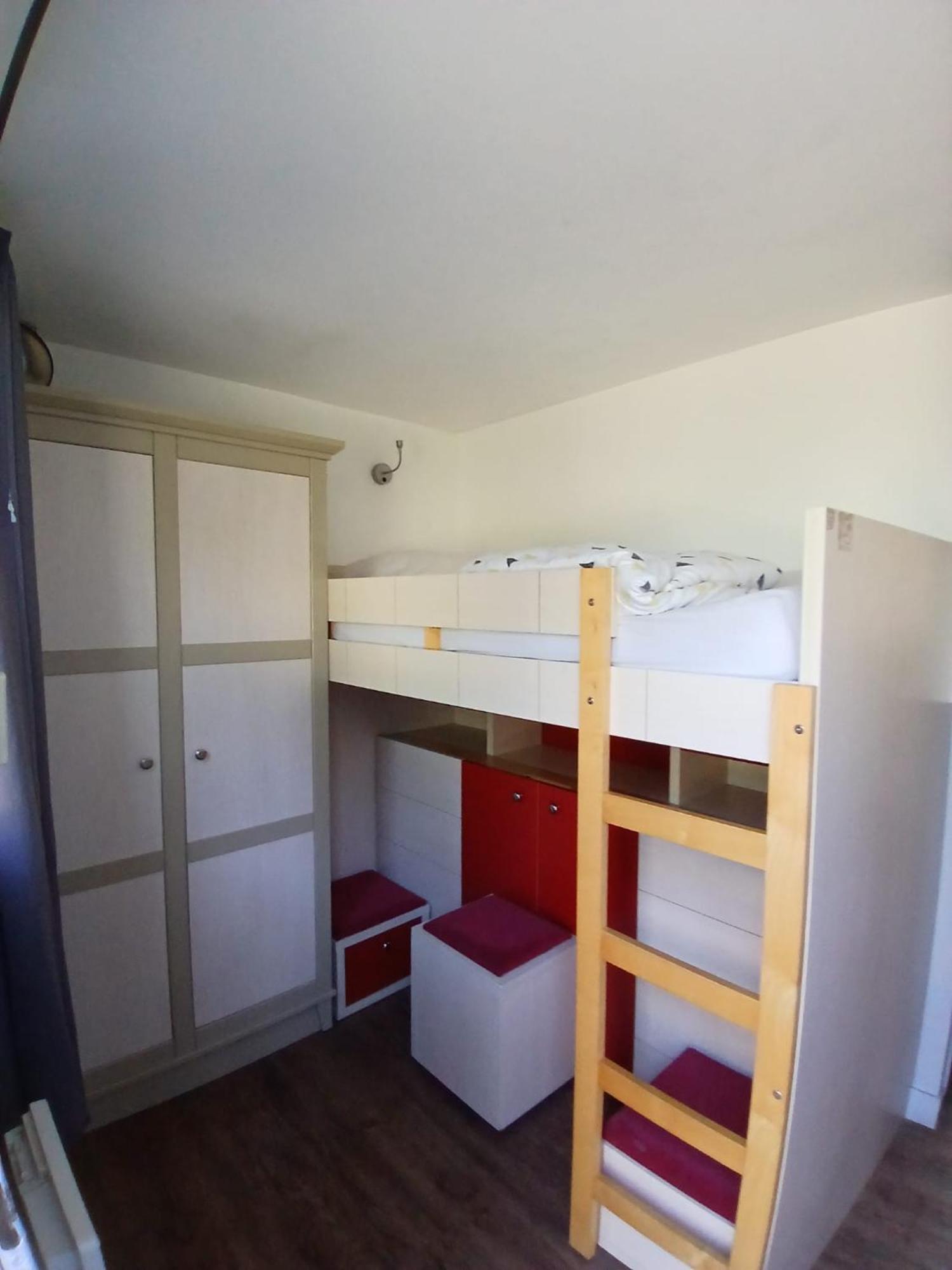 Bord De Apartamento Grimaud